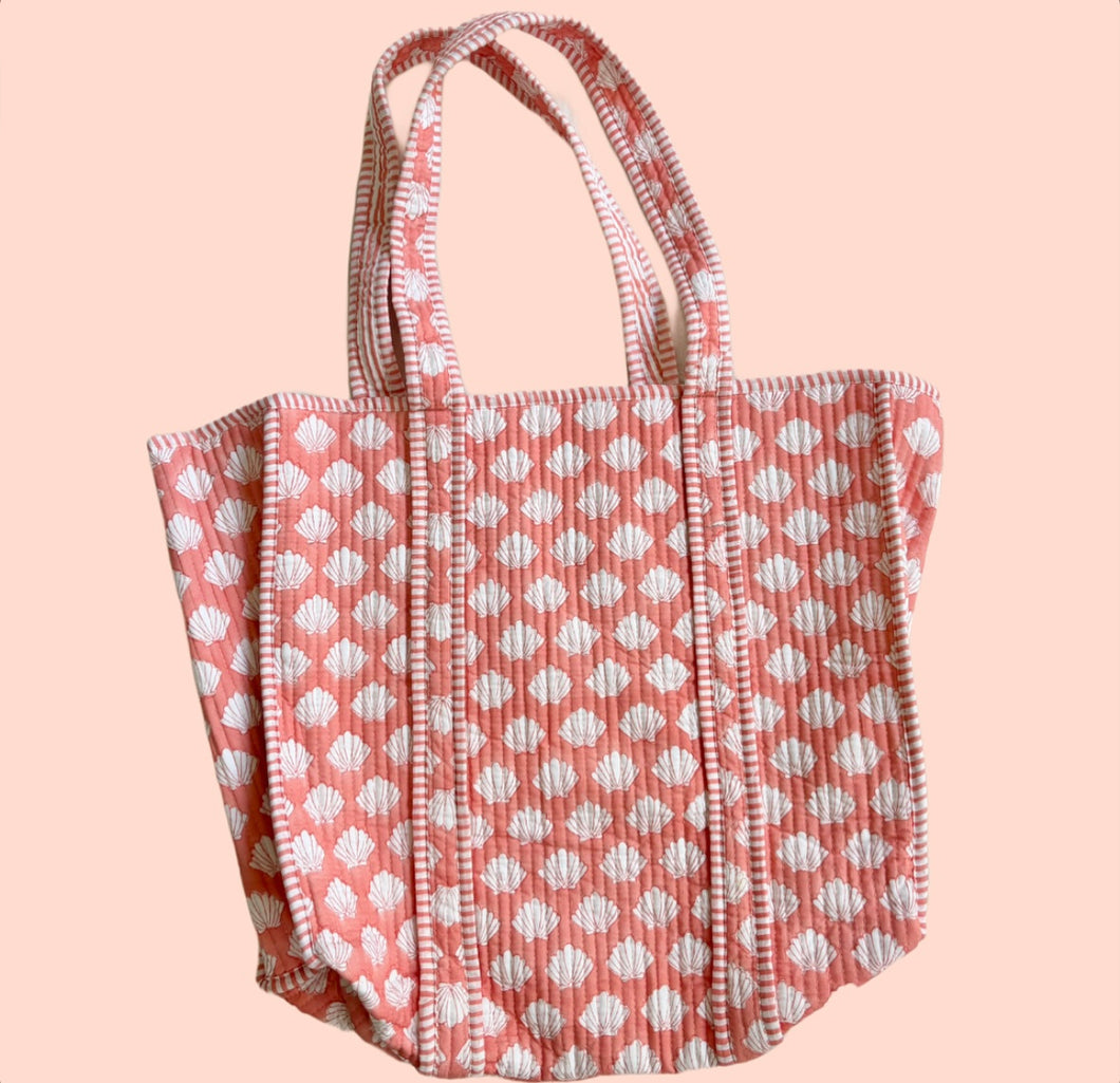 THE WEEKENDER TOTE [CORAL SEASHELL]