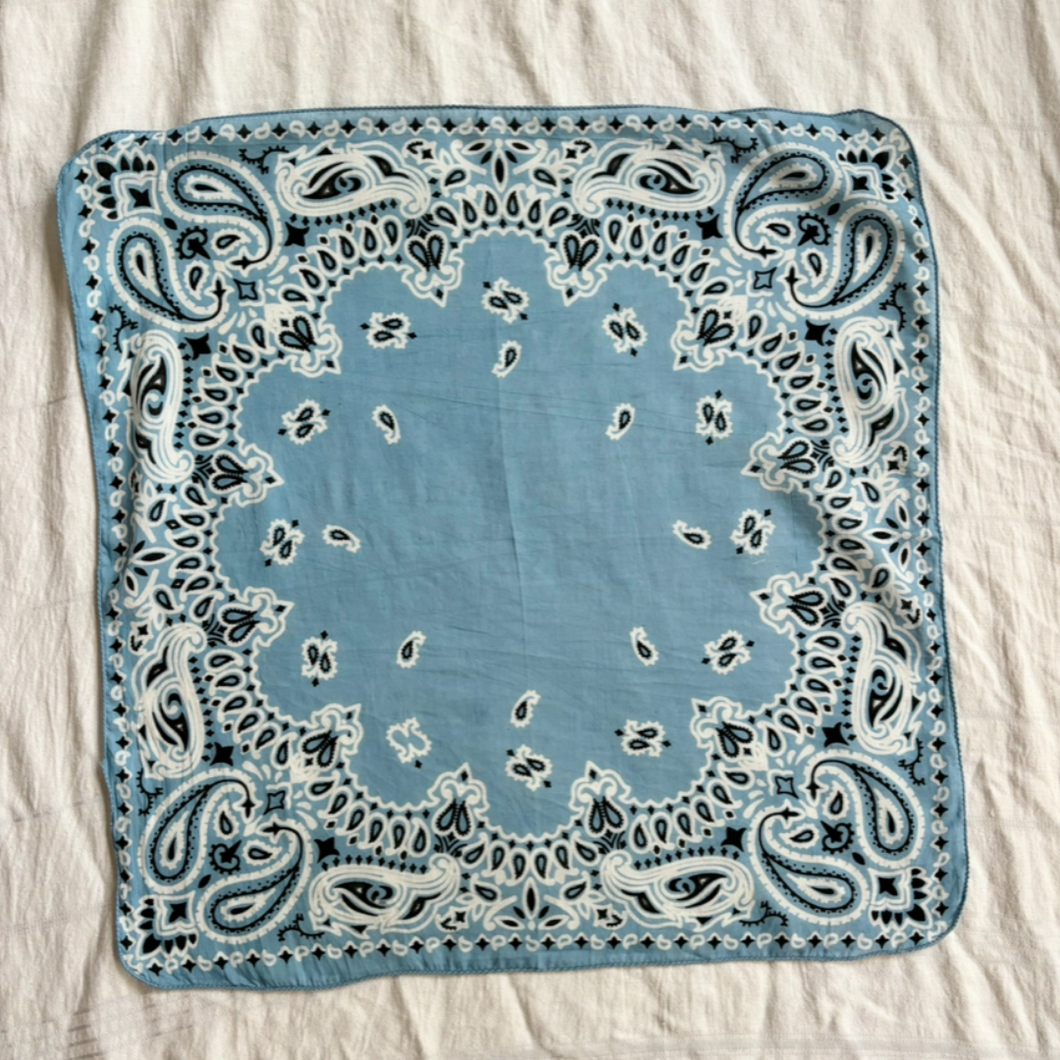 BANDANA SCARF [SKY BLUE]