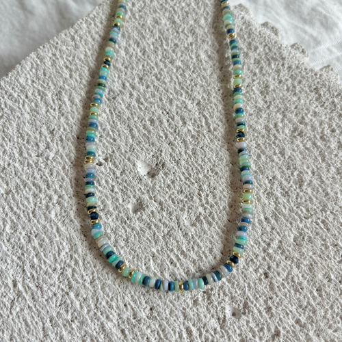 MOUNTAIN MIST NECKLACE