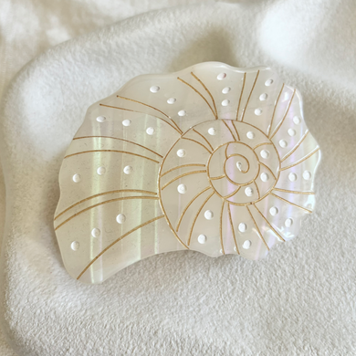 SHE SELL SEA SHELL HAIR CLIP